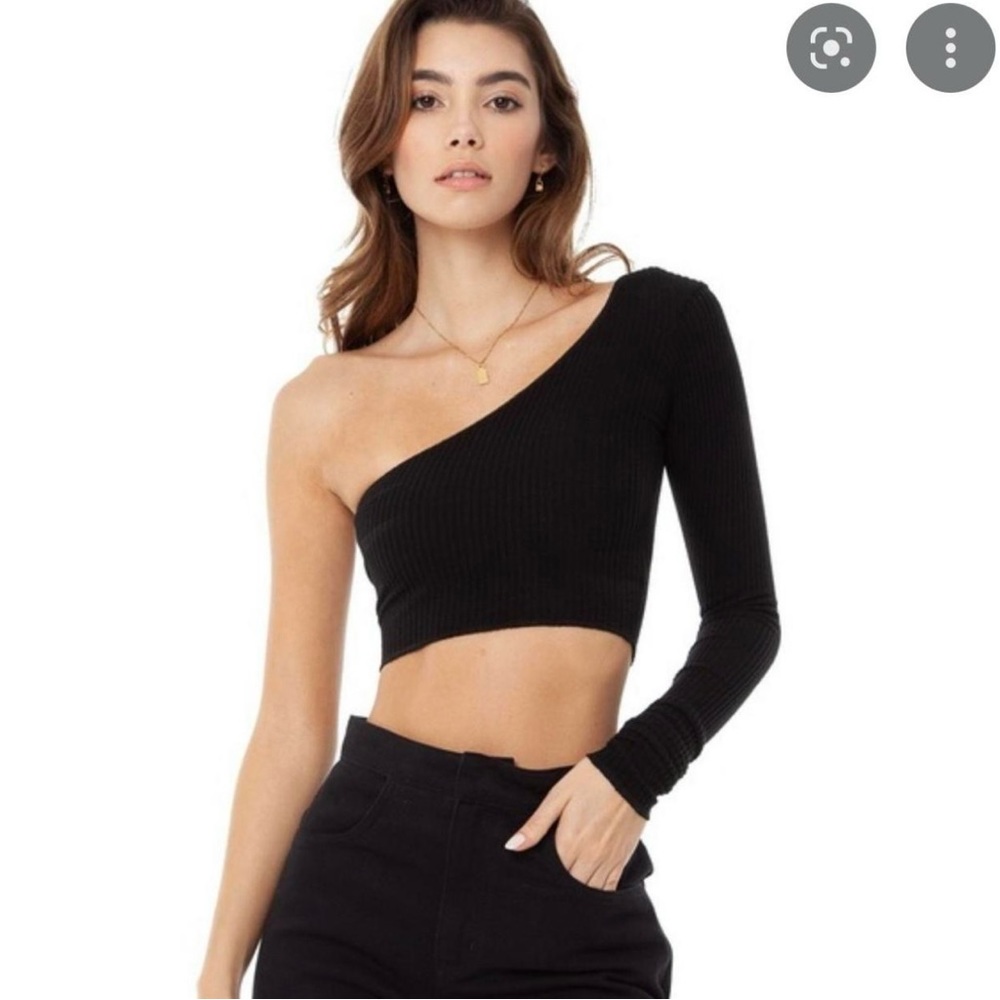 ARE YOU AM I ribbed black one shoulder long sleeve cropped shirt size small